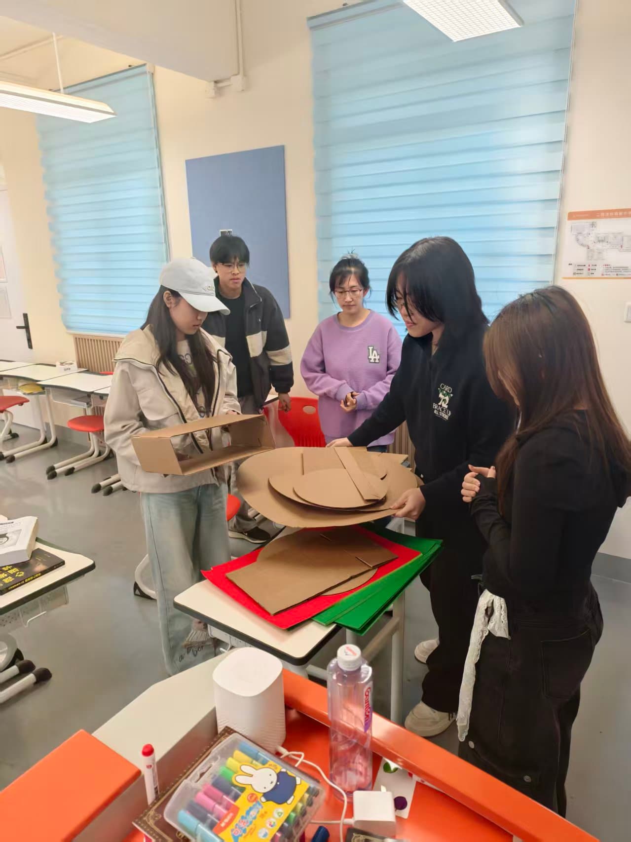 DIY Christmas Tree Activity