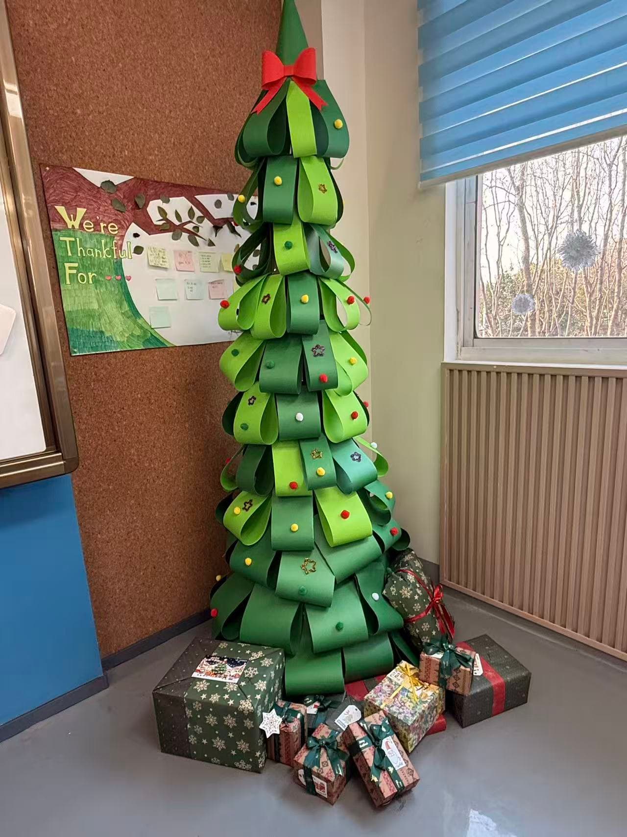 DIY Christmas Tree Activity