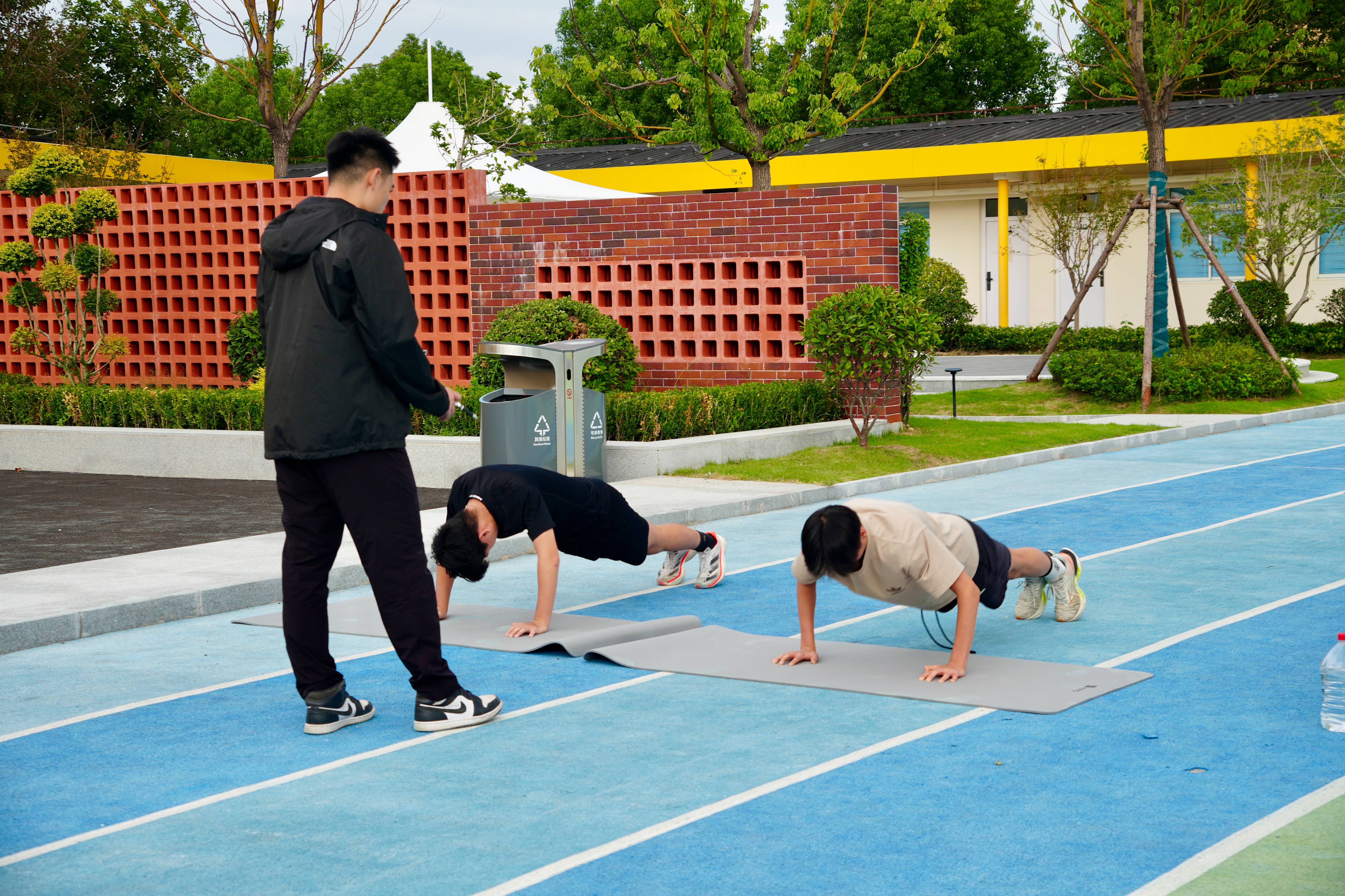 University Offers Board 2025-15.jpg